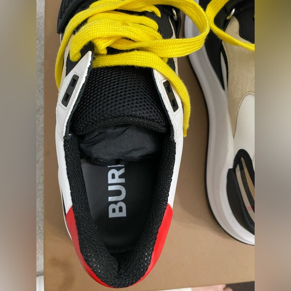 Burberry Ramsey at hibernating sneaker brand new never worn men’s size 11 (45) - Picture 11 of 15